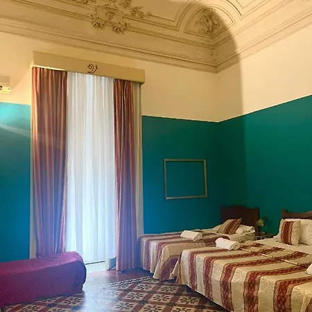 ヴァレンティノ ホテル 3*