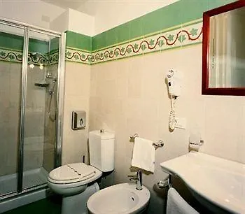 Valentino Hotel 3*