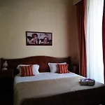 Ξενοδοχείο Valentino 3*