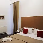 Valentino 3*