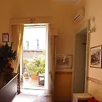 Valentino 3*