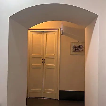Valentino מלון